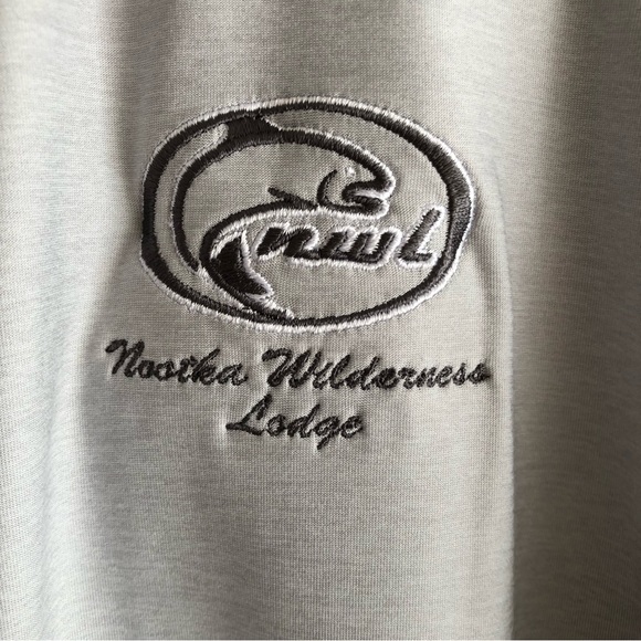 Beautiful Light Grey Heads Golf Shirt - Branded with Nootka Wilderness Lodge - Picture 5 of 16